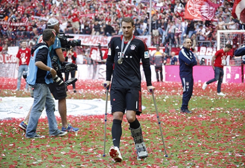 We will have to wait a long time for M. Neuer's return to the field.