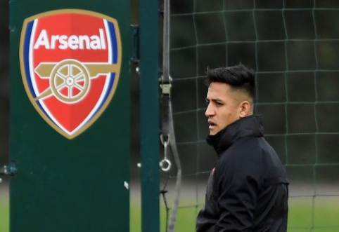 Rumors: "Man City" is preparing a big offer for A. Sanchez