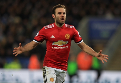 J. Mata extended contract with "Man Utd" for another year