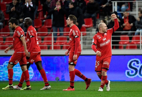 "Dijon" in France ended a series of four unlucky games.