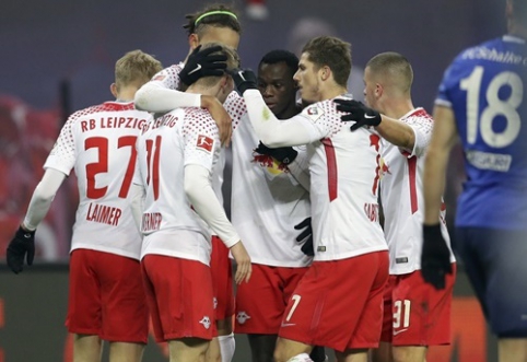 "Leipzig" defeated "Schalke" at home and pushed them out of second place (VIDEO)