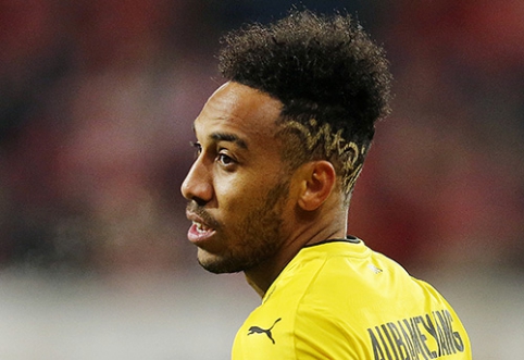 Press: P. Aubameyang will join a Chinese team