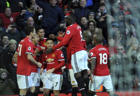 "Man Utd" beat "Chelsea" at home, H. Kane led "Tottenham" to victory (VIDEO)