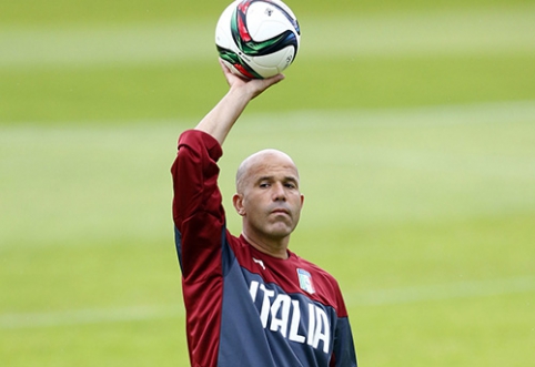 The temporary coach of the Italian national team will test less known football players