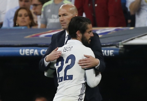 Z. Zidane denied rumors about a possible Isco sale