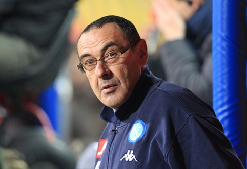 "Napoli" will try to keep coach M.Sarri