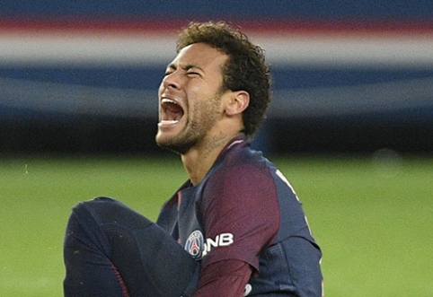 Neymar is sad: he sold my brother in football