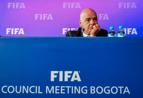 FIFA is concerned that the World Cup in Russia may be boycotted.