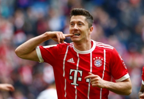 G. Elberas: Ronaldo wants to play with Lewandowski because he is the best in the world