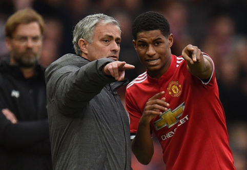 J. Mourinho replied to F. de Boer: M. Rashford only learned to lose under such a coach