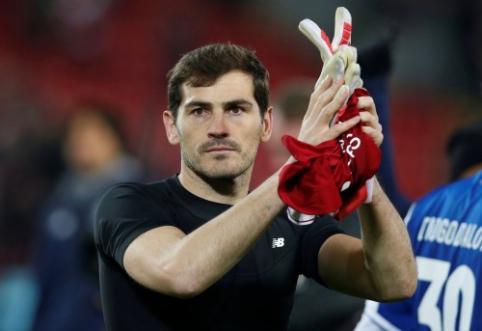 I. Casillas officially confirms the end of his career by returning to his first house.