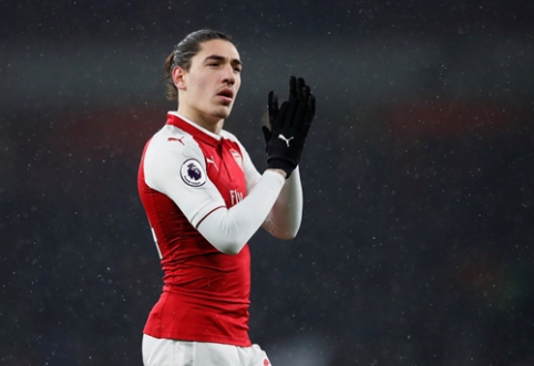 "Juventus" interested in the possibility of acquiring H. Bellerin