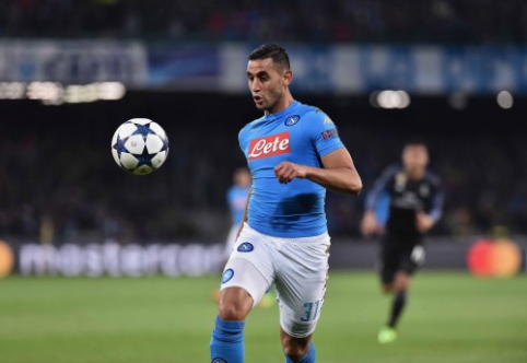 "Man United" aimed at "Napoli" defender