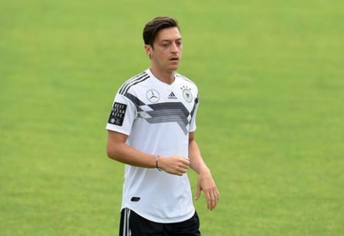 M. Ozil dreams of triumph in the World Championship final by beating England