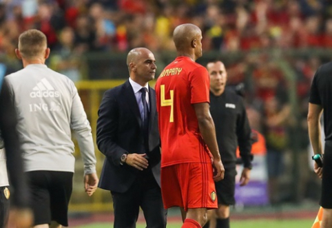 V. Kompany has a threat of missing the World Cup