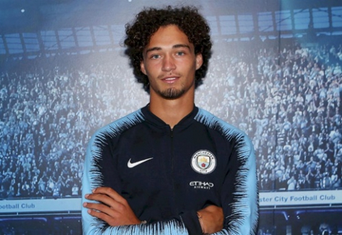 "Man City" signed a contract with a promising defender from the Netherlands