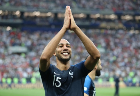 "Roma" is approaching an agreement with "Sevilla" regarding S. N'Zonzi.