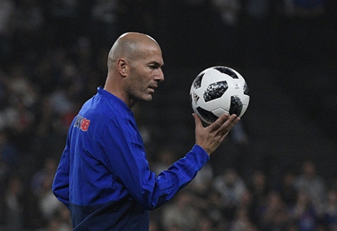 Press: Z.Zidane intends to reunite forces with C.Ronaldo again