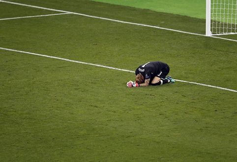 L. Karius continues to catch crows in the goal (VIDEO)