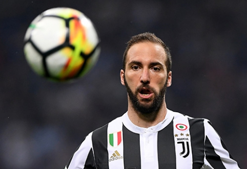 Is G.Higuain packing his bags for England already?