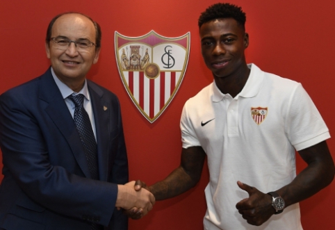 "Sevilla" acquires shining Q. Promes in Russia