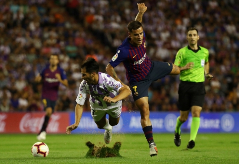 "VAR review saves 'Barca' from equalizers in the last minute in a tragic square"