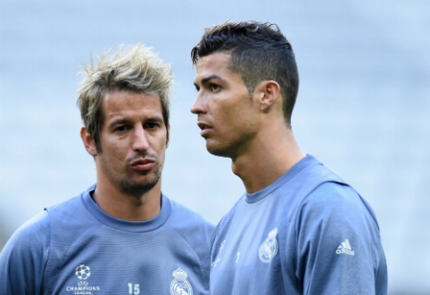 After a summer of silence, F. Coentrao appeared at a "Real" Madrid training session