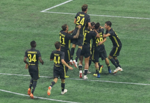 "Juventus" defeats MLS stars after a penalty shootout (VIDEO)