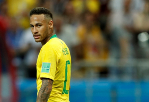 "Neymar becomes the new captain of the Brazil national team"