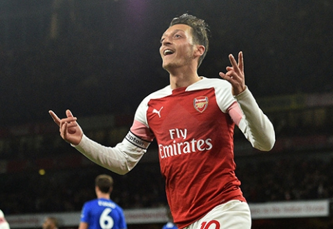 Mesut Ozil overtakes famous compatriot Jurgen Klinsmann by scoring a point