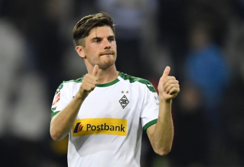 "Mochengladbach" returned to second place in the "Bundesliga"