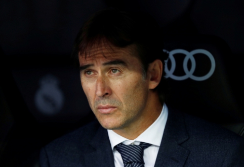 J. Lopetegui is still not fired from "Real" because the club is not sure about his successor