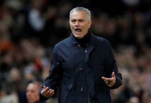 J. Mourinho will have to explain his actions for not holding back his tongue in front of the cameras