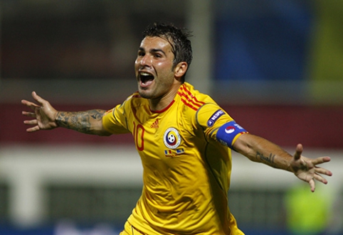 Former player A.Mutu will have to pay a huge sum to "Chelsea" team