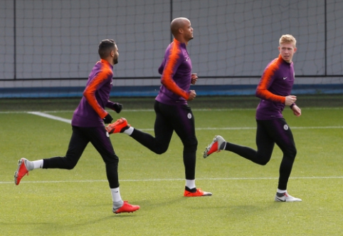 K. De Bruyne has already started training with the team