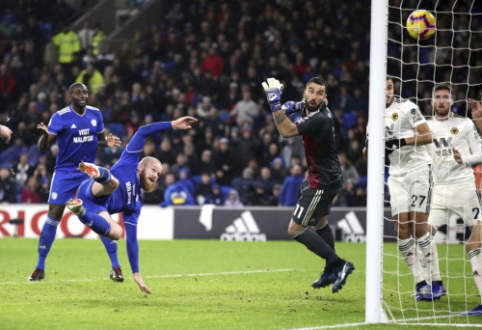 "Cardiff" defeated "Wolves" in the second half of the game crisis.