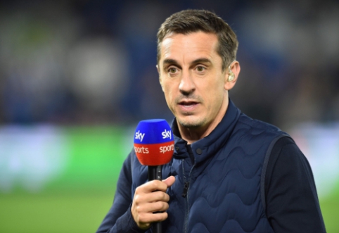 G. Neville continues to get angry: "This is a crime against English football fans"