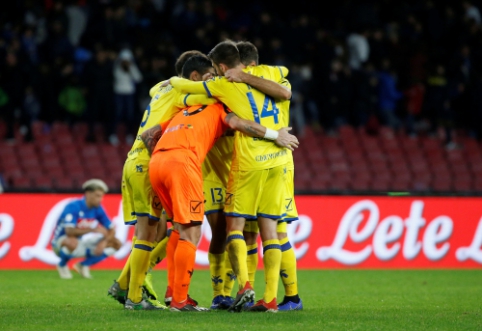 "Napoli" dropped points at home against "Chievo"