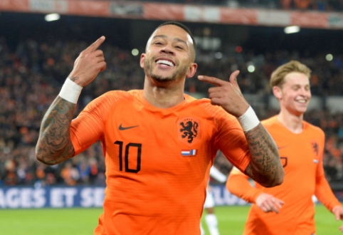 J. Mourinho explained why M. Depay's career didn't work out in Manchester