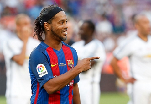 Ronaldinho talks about his most memorable career goal