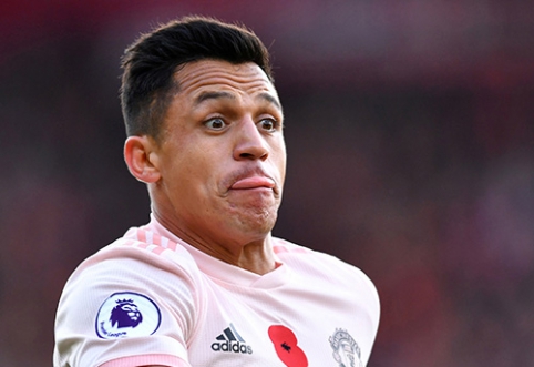 A. Sanchez wanted to leave "Man Utd"