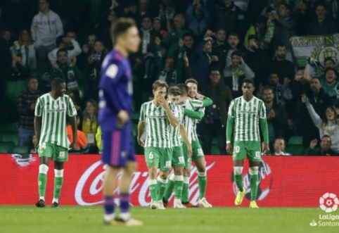 "In Seville - an incredible soccer drama ending in a tie between Real Betis and Celta"