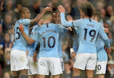 "Man City" bombarded "Southampton" goals, "Chelsea" defeated "Crystal Palace"