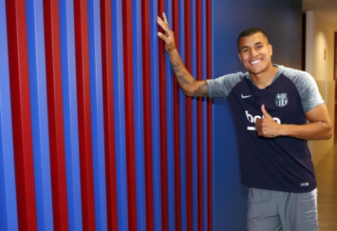 Official: Barcelona strengthens with Valencia defender J. Murillo