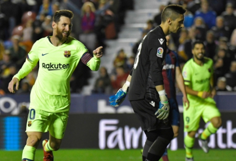 L. Messi's magic: "Barca" crushes "Levante", with the Argentine contributing to all five goals.