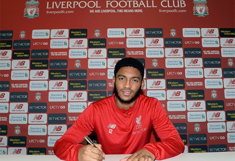 Official: "Liverpool" extends contract with J. Gomez