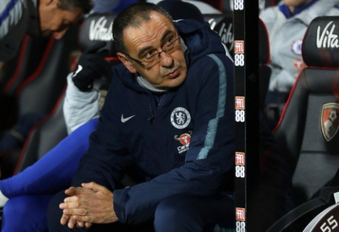 Sarri "Locked in the Locker Room with the Players: "Only one team played in the second half"