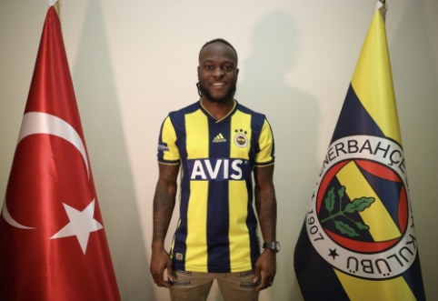 V. Moses moves to "Fenerbahce"