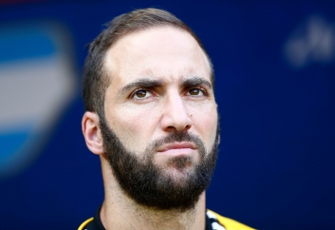 January 23 transfers and rumors: PSG continues search for a defender, G. Higuain arrives in London