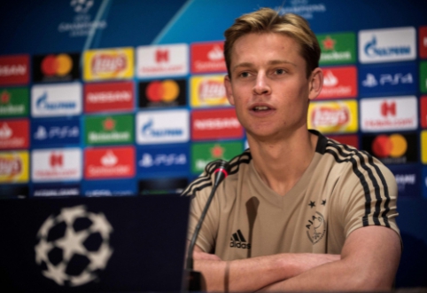 "Barca" does not give up: they went to Amsterdam to meet with F. de Jong